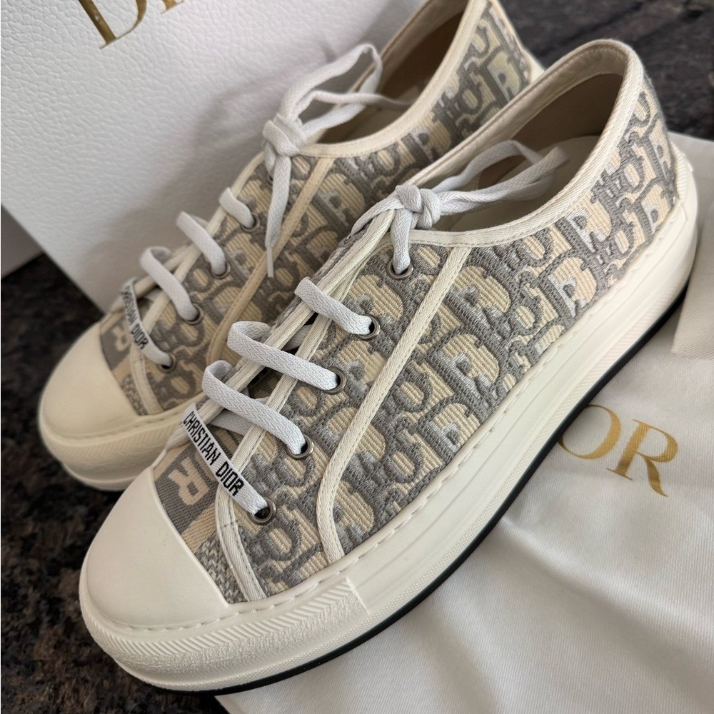 Women's Dior Walk'n'Dior Platform Lace Up Sneaker Grey, Off White Size 41 US 11